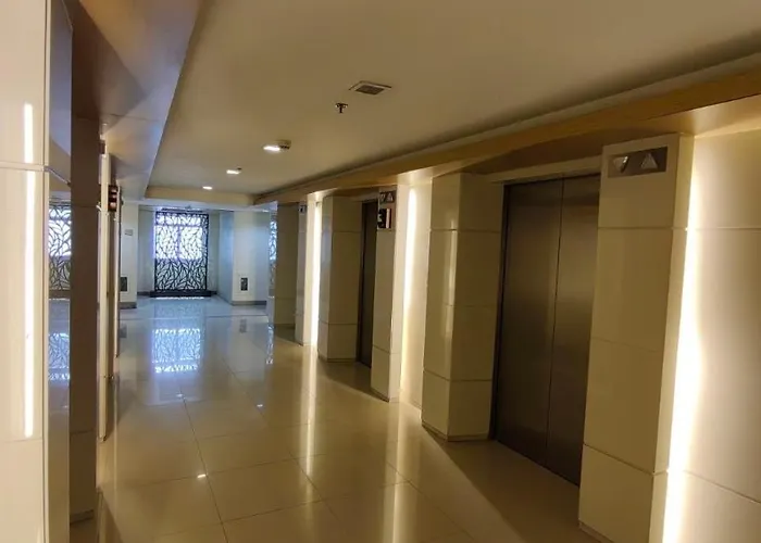 J&k Cuddels Breeze Residences Apartahotel